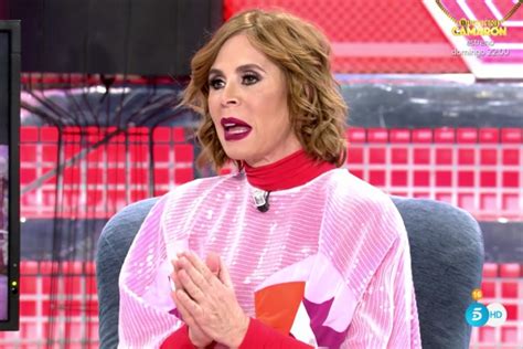 salvame deluxe agatha ruiz dela prada